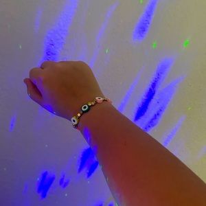 This is a cute bracelet